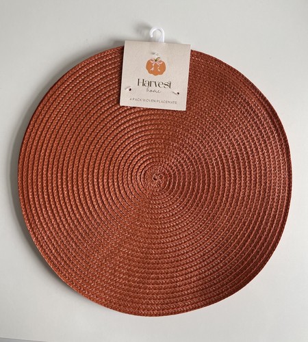 New round set - 4, woven