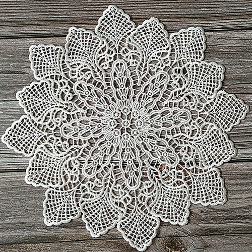Round guipure embroidery - round,